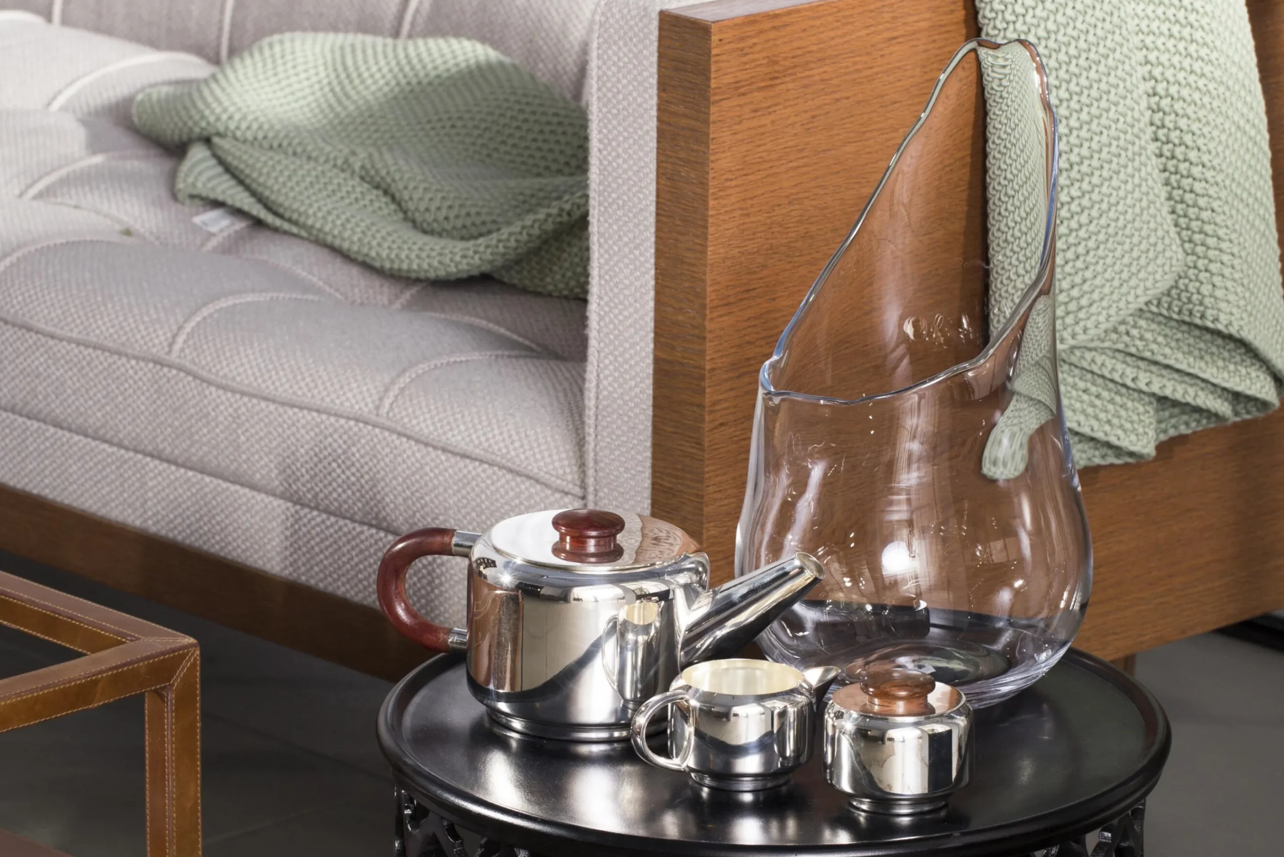 Flamant Bonty, Vaas, Glas