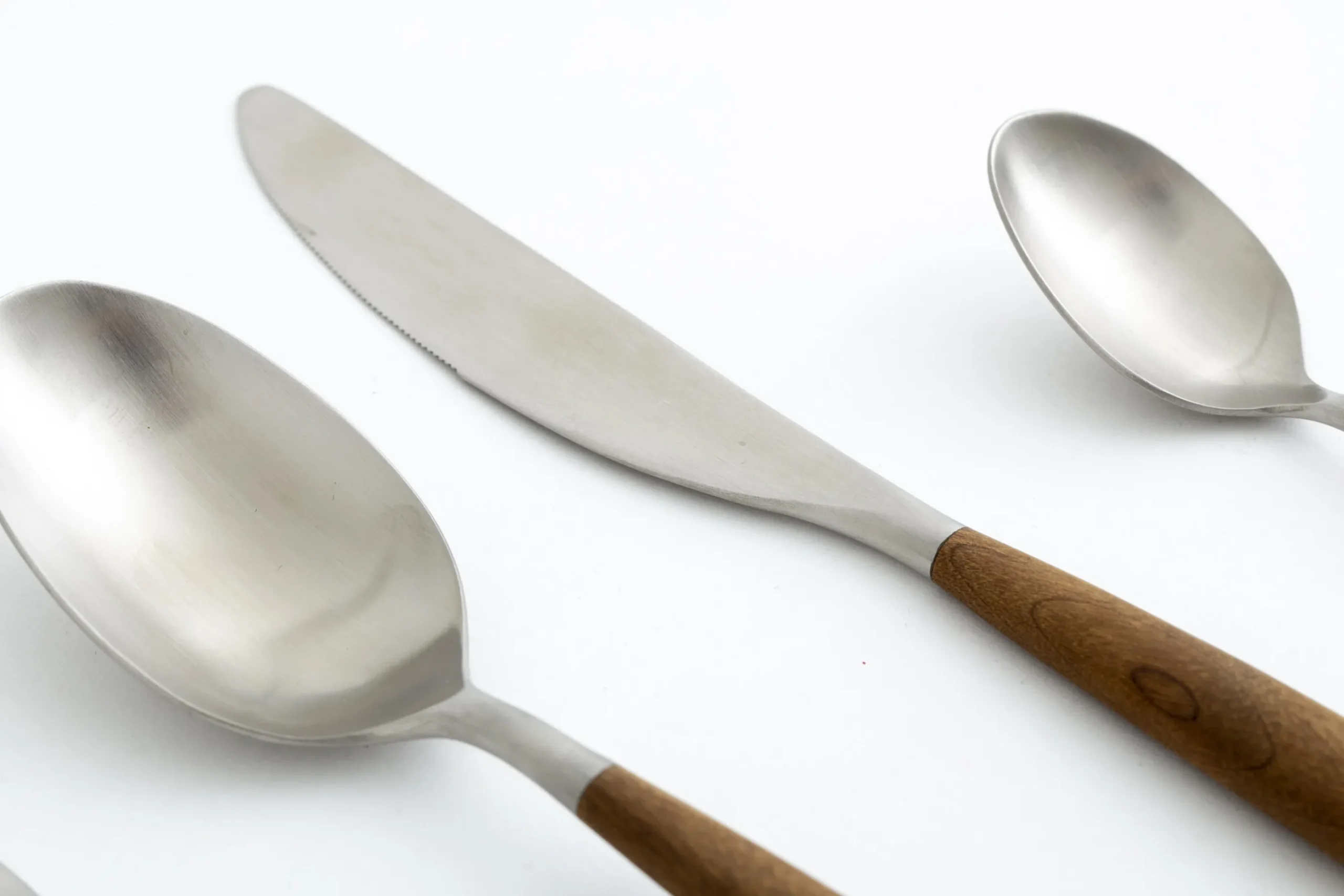 Flamant Borneo, Tafelmes