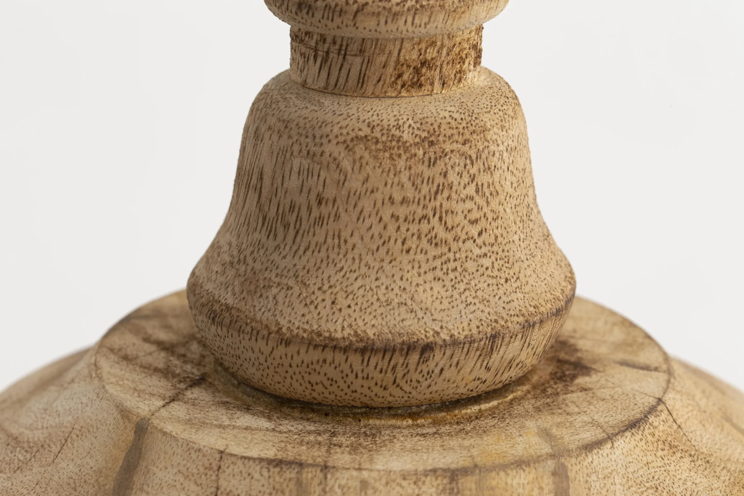 Flamant Corby, Kegel, Hout, L