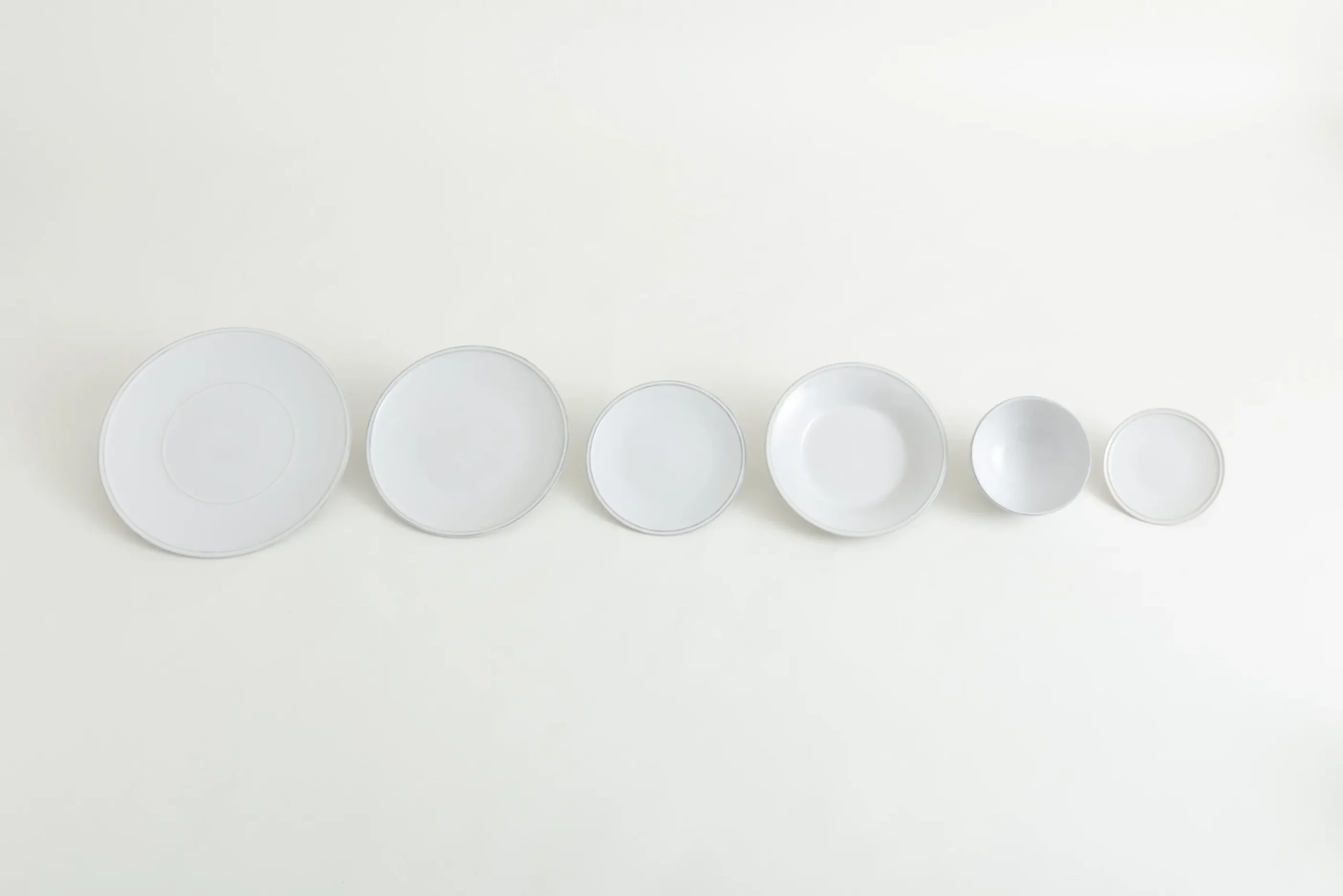 Flamant Jille, Bord, Keramiek, Wit, 34Cm