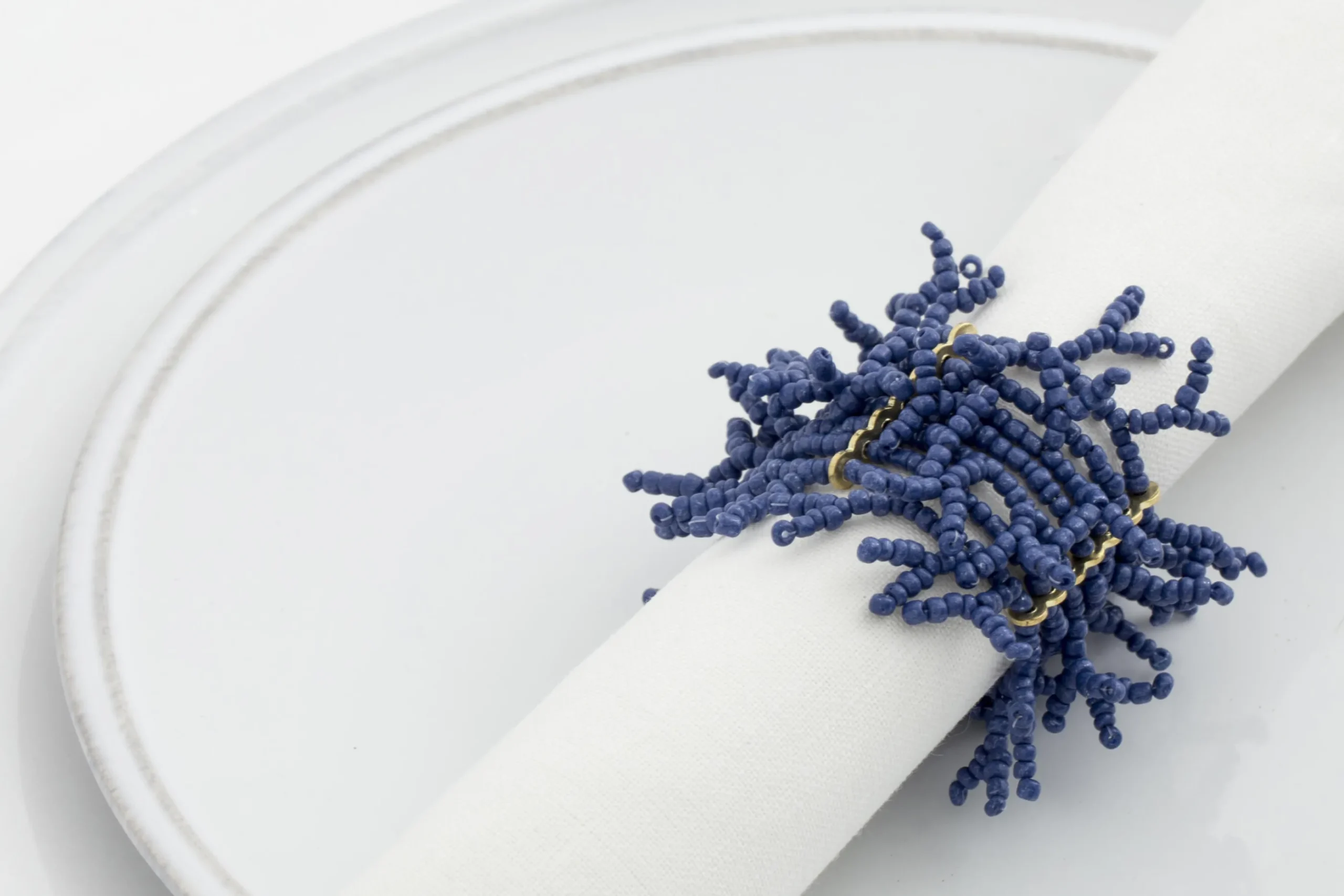 Flamant Jille, Bord, Keramiek, Wit, 28Cm