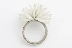 Flamant Parton, Servetring, Kralen