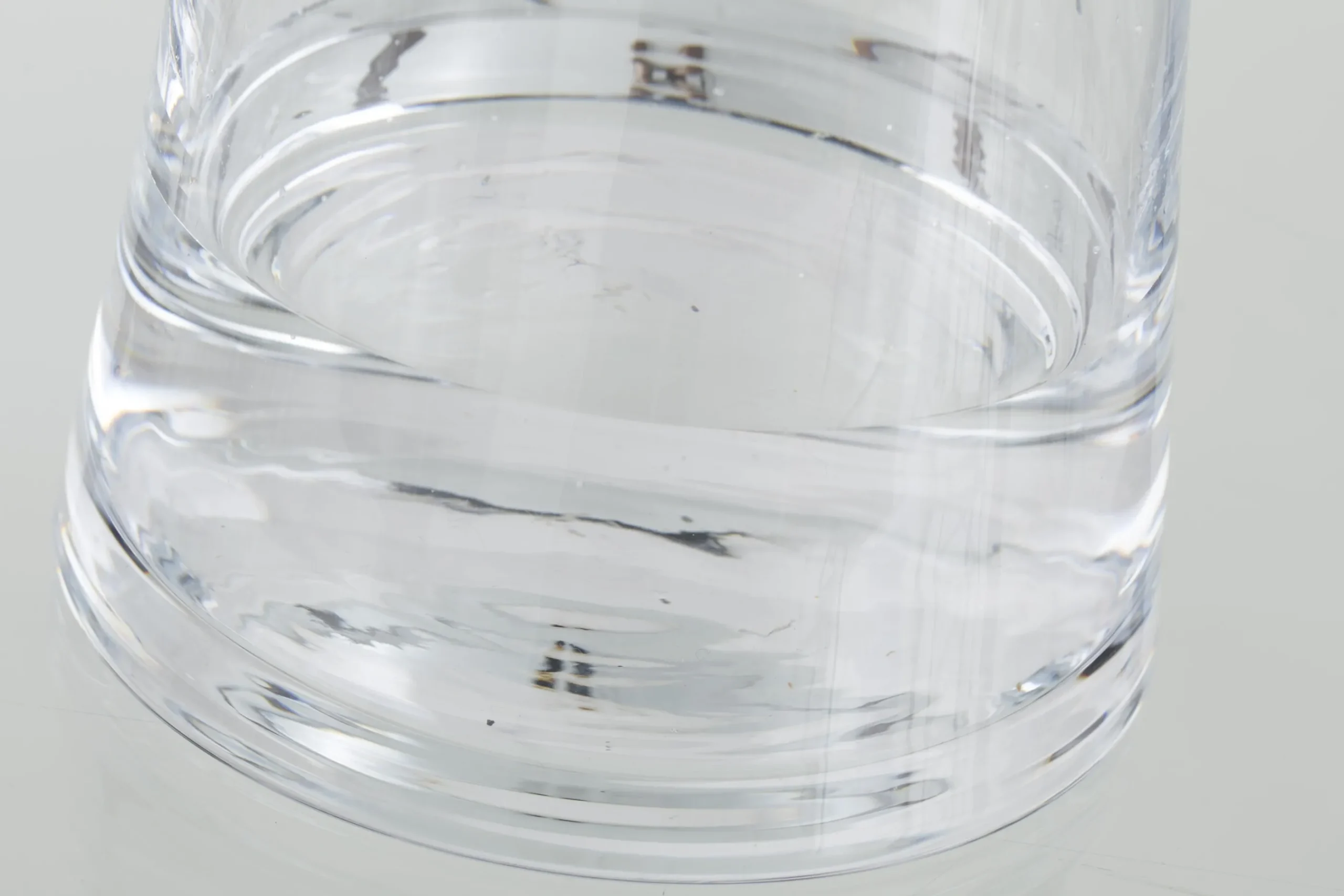 Flamant Ruth, Kan, Mondgeblazen Glas