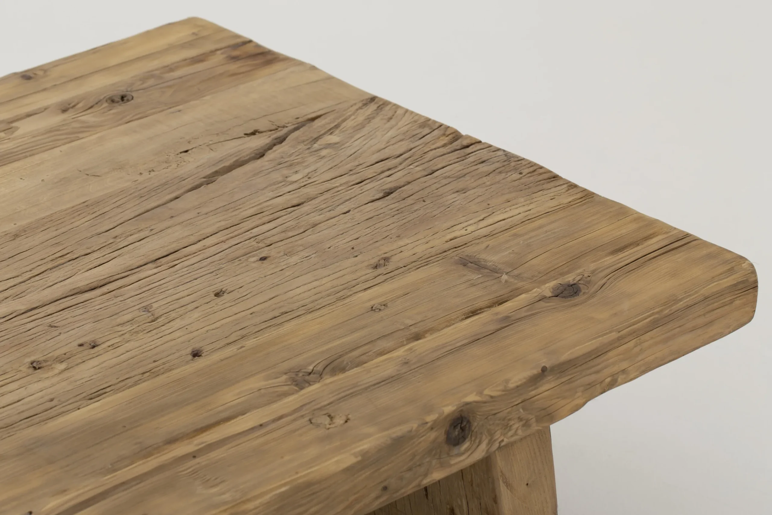 Flamant Saito, Salontafel, Oude Iep