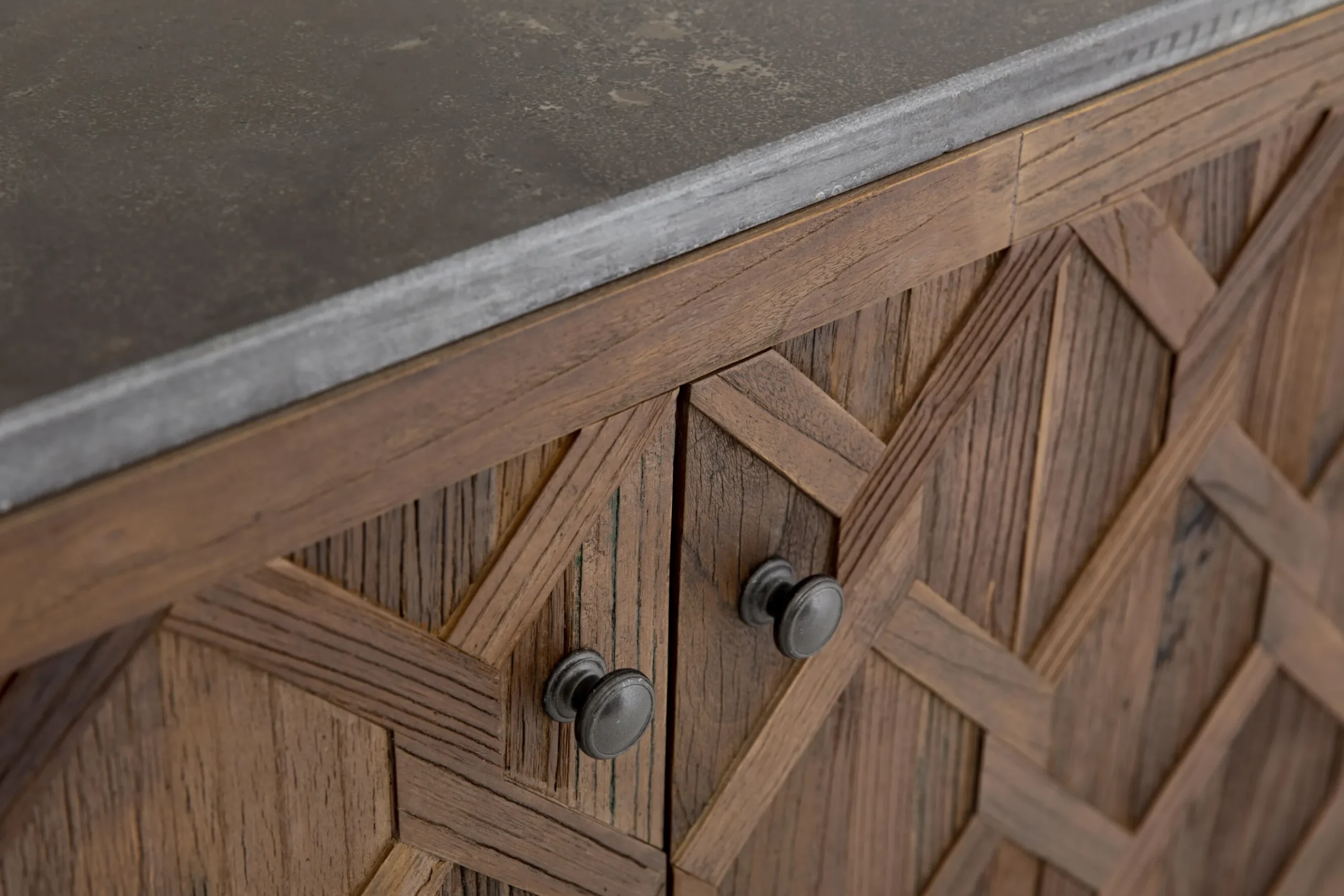 Flamant Shingo, Dressoir, 4 Deuren