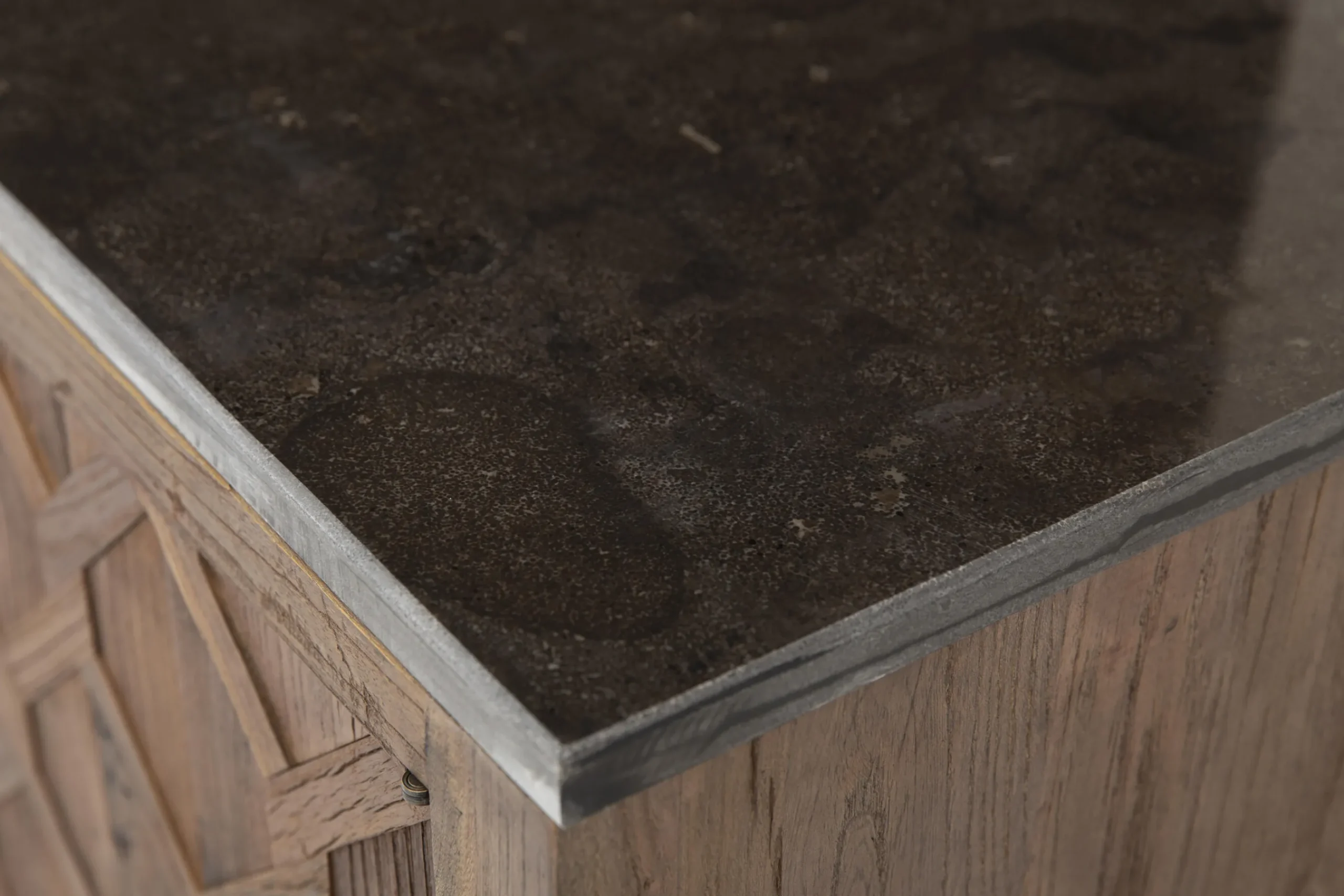 Flamant Shingo, Dressoir, 4 Deuren