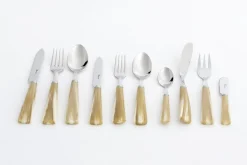 Flamant Tondo, Tafelmes